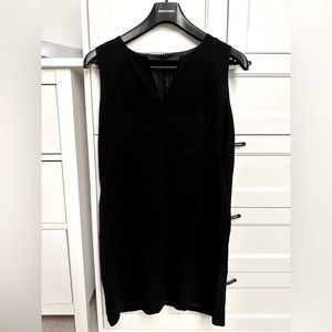 Aritzia T. Babaton black sleeveless dress